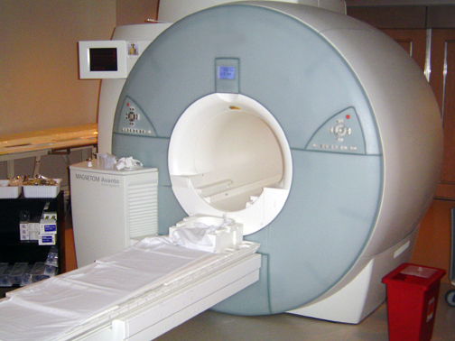 Cardiac_MRI_Machine